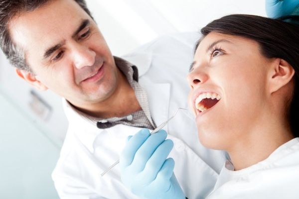 Przepisy i zasady zapobiegania zakażeniom w gabinetach stomatologicznych